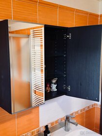 Zrcadlová koupelna skřínka Ikea - 3