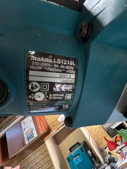Makita LS1219L Pokosová pila s laserem - 3