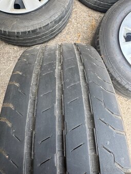 215/65r16C Continental - 3