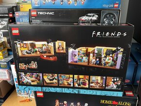 Lego 10292 Byty ze seriálu Přátelé - 3