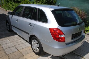 Škoda Fabia 2 kombi 1.4 63kW - klimatizace - ESP - 3