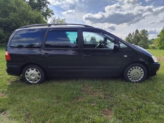 Ford Galaxy - 3