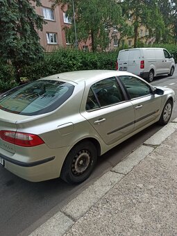 Renault laguna - 3
