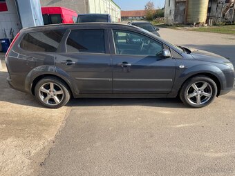 Ford Focus - 3