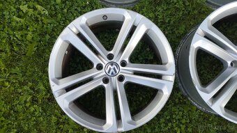 Prodám ALU kola 5x112 R19 VW Mallory - 3