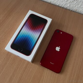 iPhone SE 2 (2022), 64 GB, RED - 3
