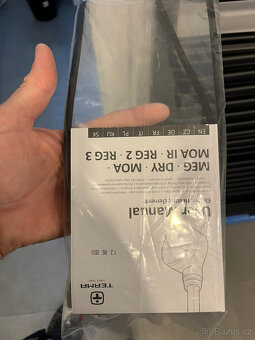 Koupelnovy radiator TERMA TYTUS černý 1420x640 - 3