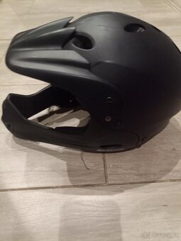 MTB helma - 3