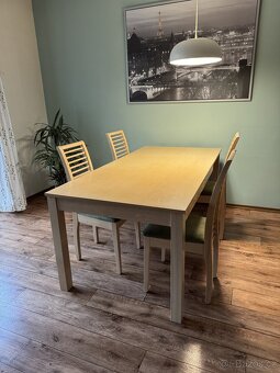 Jídelní stůl + 4 židle - 3