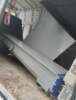 ŠNEKOVY DOPRAVNIK - 3