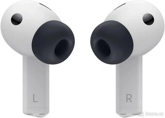 Samsung Galaxy Buds3 FE šedé - 3