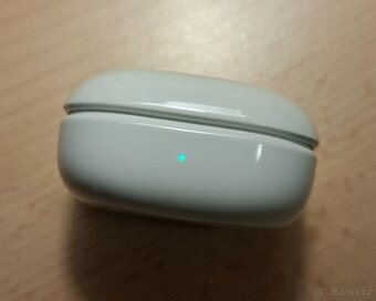 Nabíjecí pouzdro Galaxy Buds FE bílé - 3