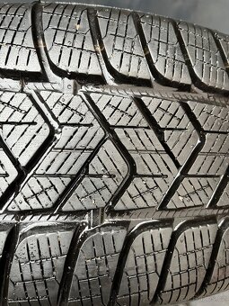 Originál alu 5x112 VW Tiguan 215/65/17 “Montana” - 3