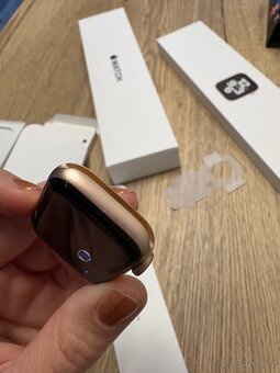 Apple watch SE 40 mm - 3