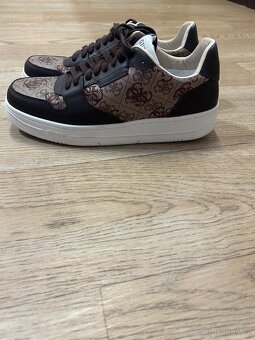 kožené tenisky Guess Ancona 4G - 3