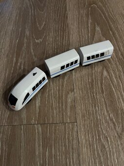 Dřevěná vláčkodráha - elektrická mašinka - 3