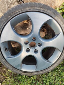 Detroit 5x112 R18 - 3