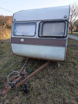 Karavan bez papírů - 3