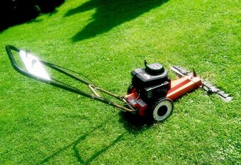 Benzinová hřebenová sekačka - 3