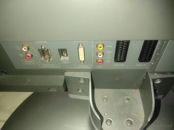 Televize LG 32LX2R - 3