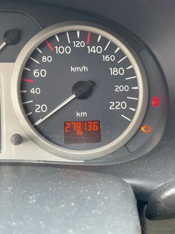 Renault clio 1.4 72kw 2002 - 3