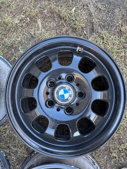ALU disky BMW 6.5Jx15 ET42 (4 ks) - 3