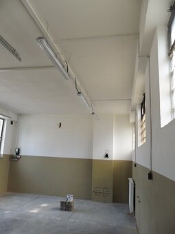 Pronajem skladu- garáže 55m2 v Jablonci nad Nisou, vyska str - 3