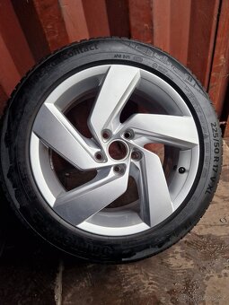 5x112 r17 kola Touran disky alu 225 50 17 volkswagen rafky - 3