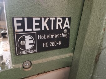 Hoblovka (srovnávačka) s protahem Elektra Beckum HC260 - 3