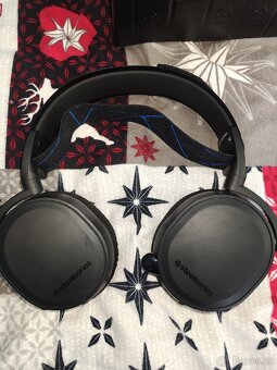Sluchátka SteelSeries Arctis 7+ - 3