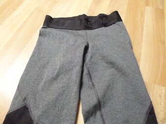 3/4 sportovní legíny Adidas Techfit vel. XS - 3