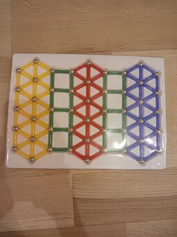 Kreativní magnetická stavebnice pro děti (Sada 157 dílů) - 3