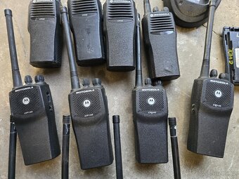 Motorola CP040, CP140, CP340 vysílačka radiostanice - 3