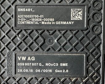 Řídící jednotka NOx senzor 059907807Q Audi Q7 4L FL 2011 - 3