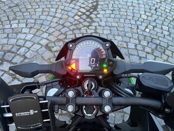 Kawasaki Z400 2022 - 3