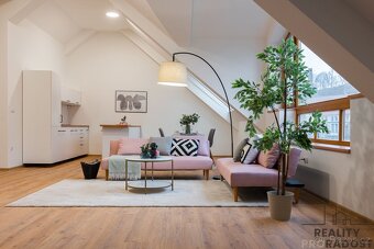 Prodej bytu 4+1 s parkovacím stáním v Třebíči, byt 4+1 Třebí - 3