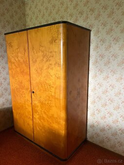 Nábytek stůl skříň židle komoda - 3
