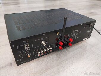 MusicCast Yamaha R-N303D STEREO RECEIVER - 3