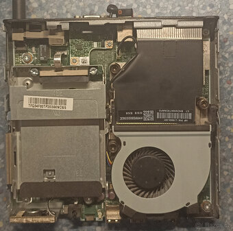 mini PC na internet nebo k televizi HP Prodesk 400+USB hub - 3