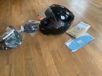 HJC RPHA 11 velikost M 57/58 - 3