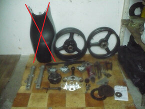 Kawasaki ZR 7/ 750  F r. 99 -díly - 3