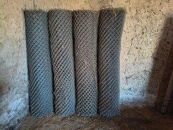 Čtyřhranné pozink pletivo - 3