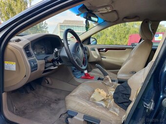 Volvo V70, 2,5i, 103 kW, r.v. 2000 na ND - 3