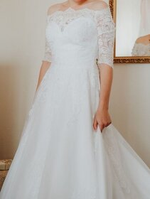Svatební bílé šaty s krajkou - 3