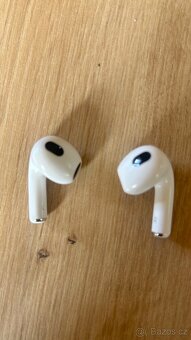 Airpods 3 (2021) - 3