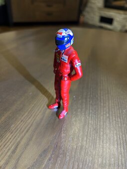 Alain Prost 1:18 figura pilota - 3