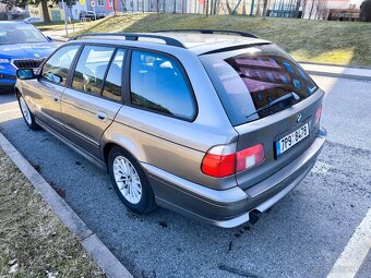 Bmw e39 520i Touring 2003 lifestyle edice - 3