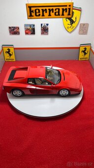 Ferrari Testarossa 1:18 Kyosho - 3
