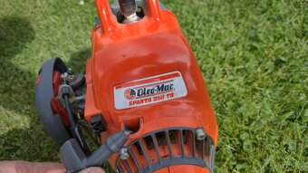 Benzínový křovinořez vyžínač OLEO-MAC SPARTA 250 TR - 3