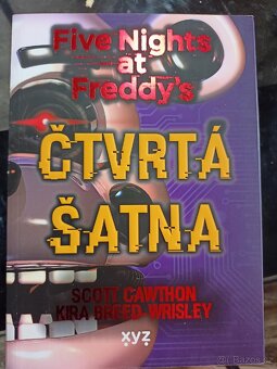Fnaf knihy ( five nights at freddys) - 3